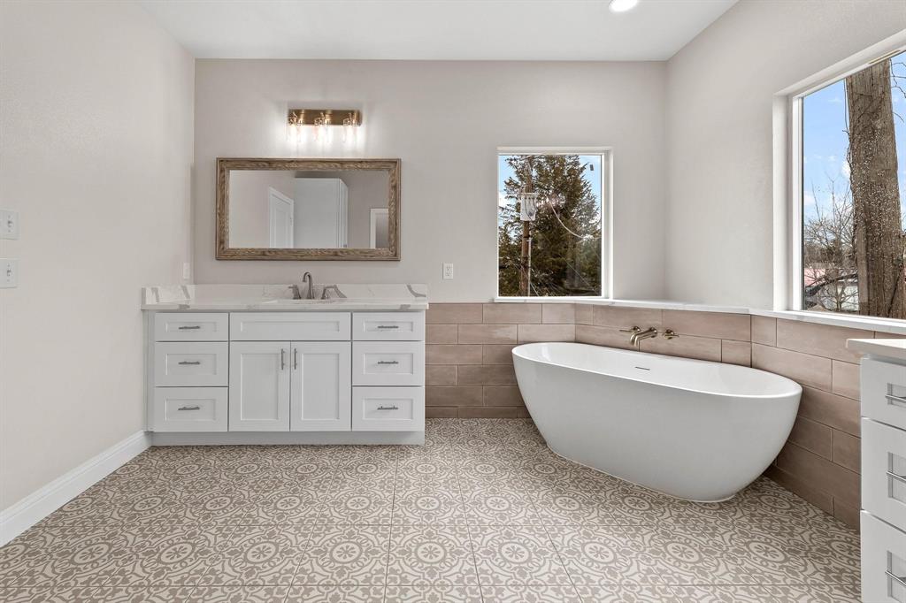 3417 Park Ridge Boulevard Fort Worth, TX 76109 - Photo 10 of 25