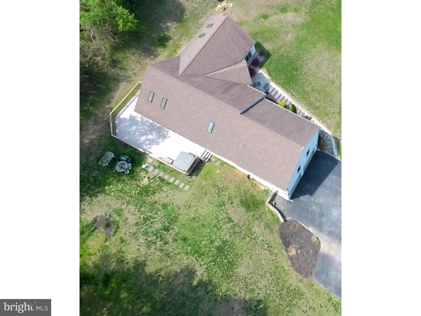 231 Jefferis Road Downingtown, PA 19335 - Photo 23 of 25 Deck