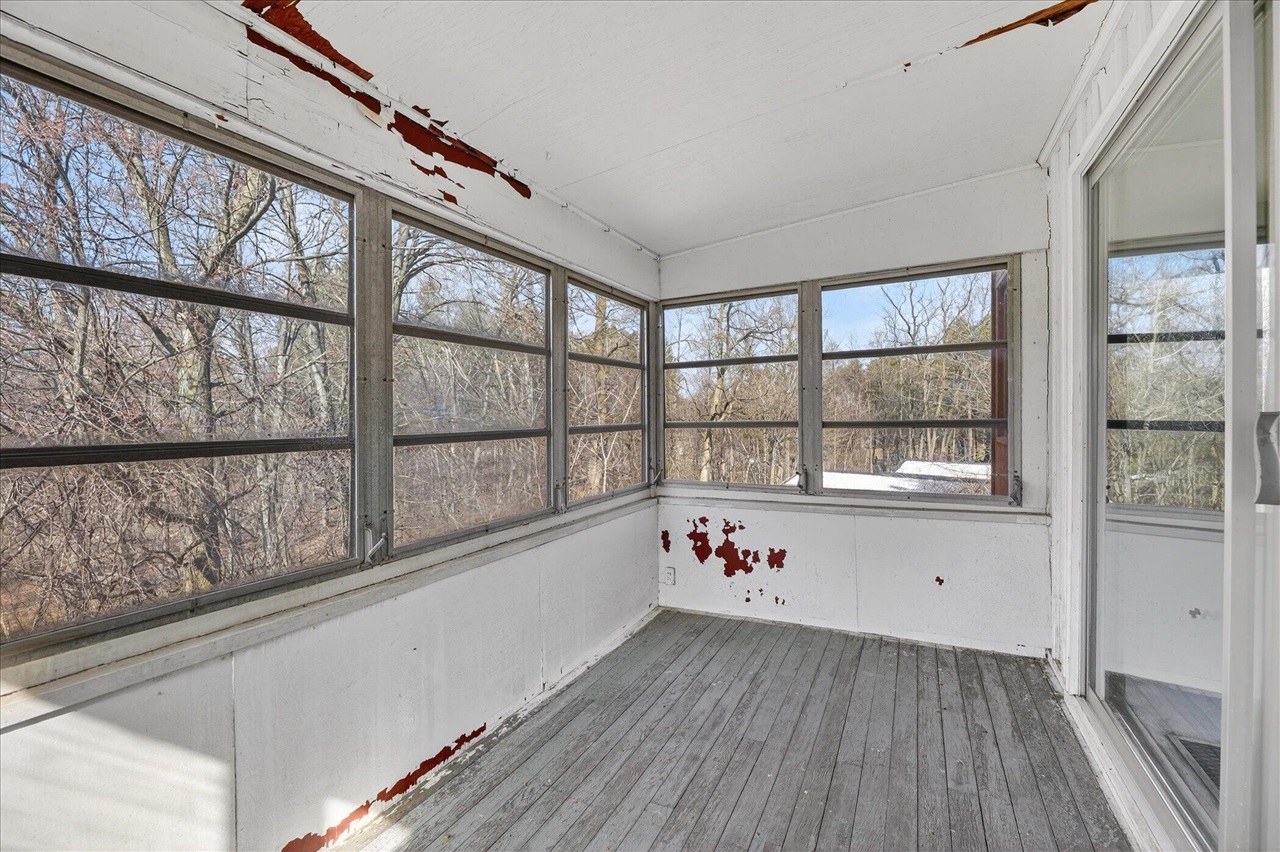 7091 Ann Arbor Road Jackson, MI 49201 - Photo 18 of 61