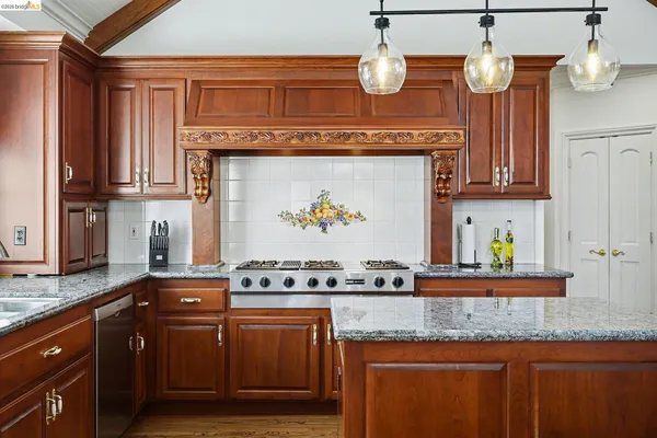 $1,199,000 | 131 Loren Lane, Oakley, CA 94561