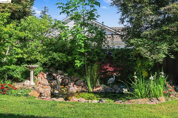 $1,199,000 | 131 Loren Lane, Oakley, CA 94561