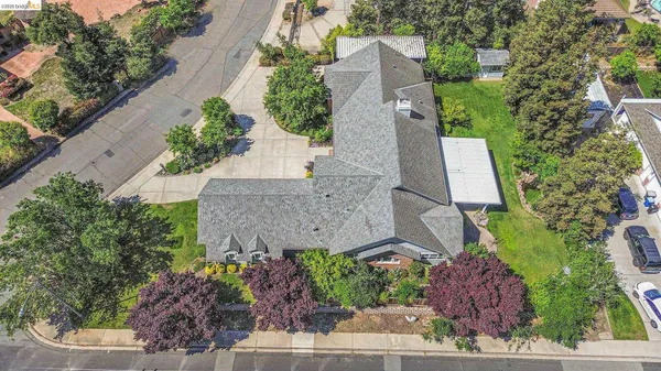 $1,199,000 | 131 Loren Lane, Oakley, CA 94561