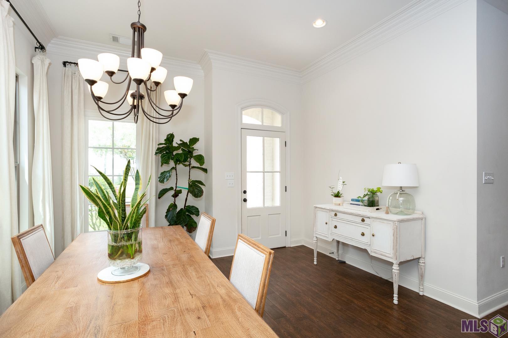 2904 Cresthaven Avenue Baton Rouge, LA 70810 - Photo 4 of 20 Gallery Image 4