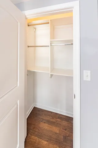 $1,275 | 1010 South 1st Avenue, Unit 201, Maywood, IL 60153