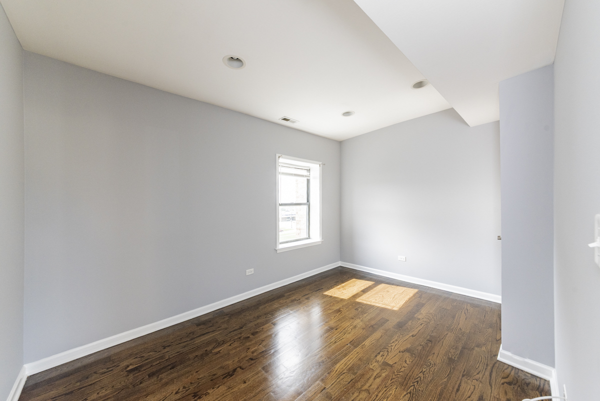 1010 South 1st Avenue, Unit 201 Maywood, IL 60153 - Photo 7 of 9