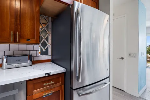 $525,000 | 78-7030 Alii Drive, Unit 301, Kailua-Kona, HI 96740