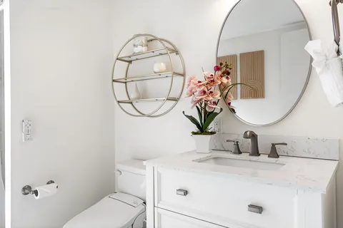 $525,000 | 78-7030 Alii Drive, Unit 301, Kailua-Kona, HI 96740