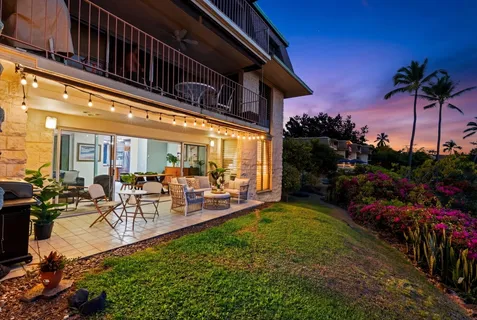 $525,000 | 78-7030 Alii Drive, Unit 301, Kailua-Kona, HI 96740