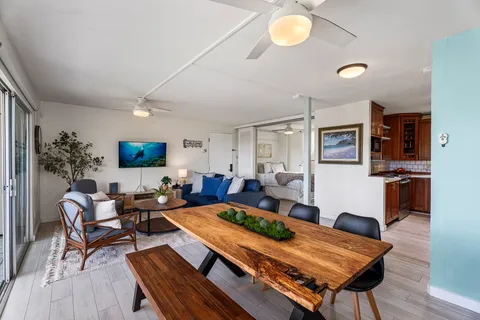 $525,000 | 78-7030 Alii Drive, Unit 301, Kailua-Kona, HI 96740