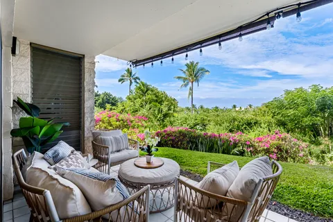 $525,000 | 78-7030 Alii Drive, Unit 301, Kailua-Kona, HI 96740