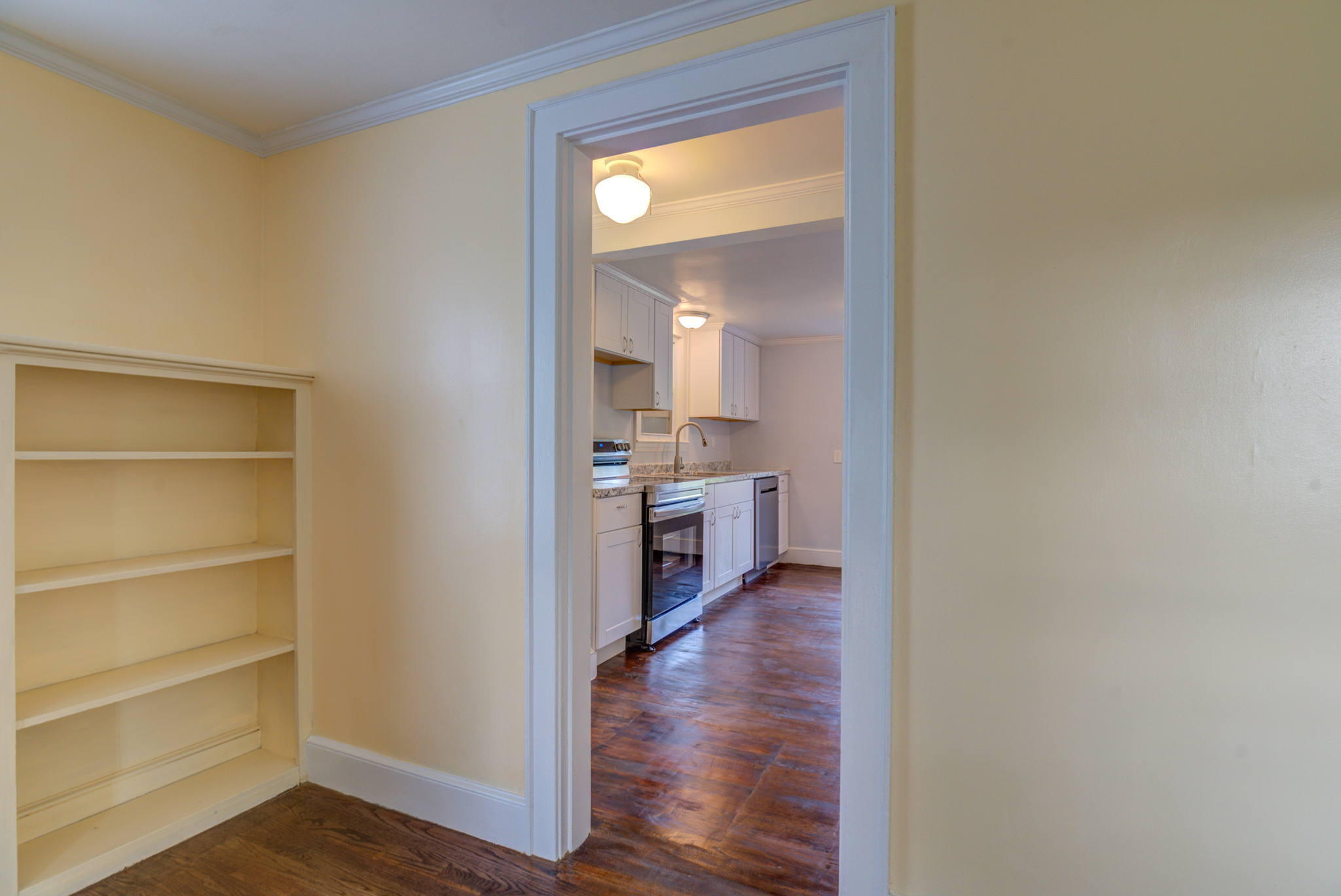 1165 Sawyer Road Cape Elizabeth, ME 04107 - Photo 11 of 37 Kitchen