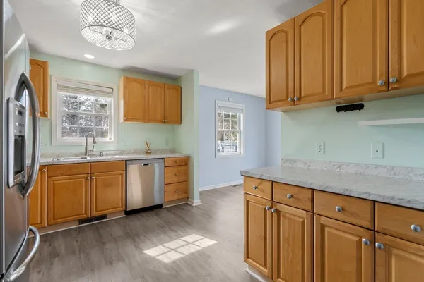 $400,000 | 64 Wilmington Avenue, Springfield, MA 01119