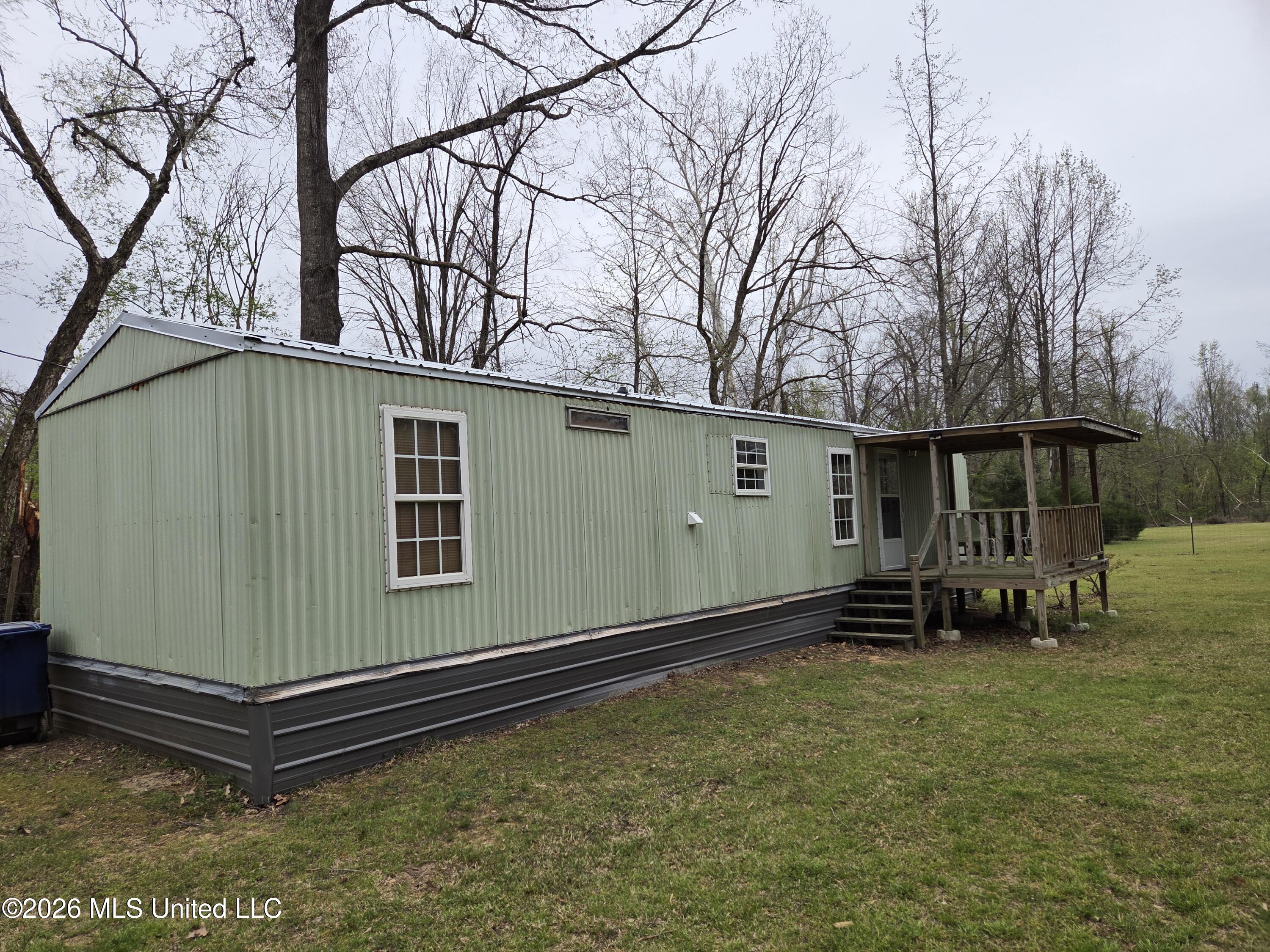 1751 Bell Road Courtland, MS 38620 - Photo 33 of 56 2nd home front