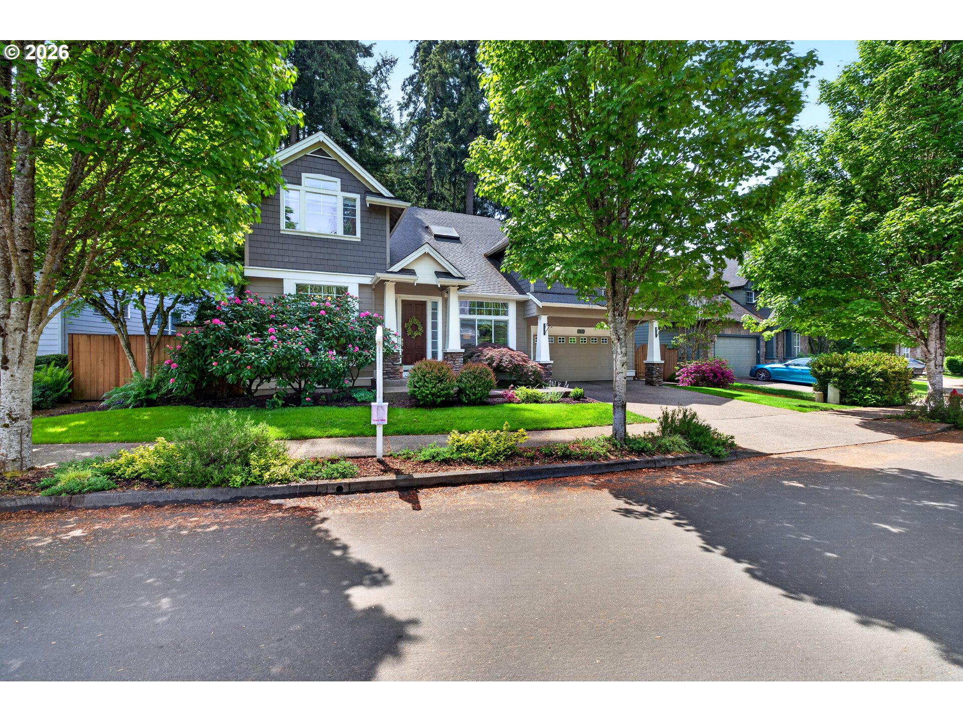 11058 Southwest Oneida Street Tualatin, OR 97062 - Photo 1 of 48
