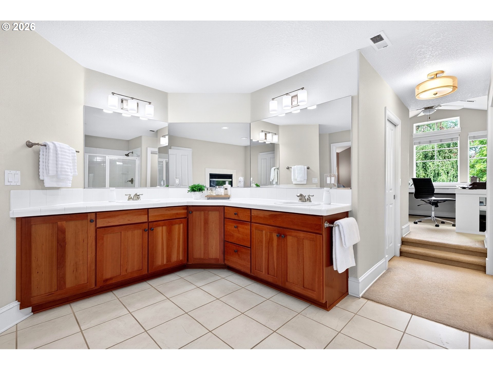 11058 Southwest Oneida Street Tualatin, OR 97062 - Photo 22 of 48