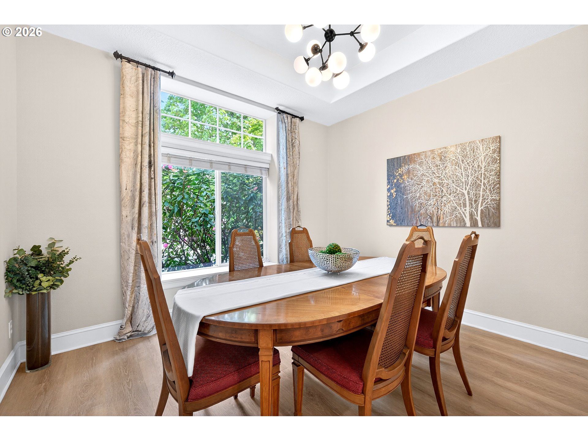 11058 Southwest Oneida Street Tualatin, OR 97062 - Photo 10 of 48