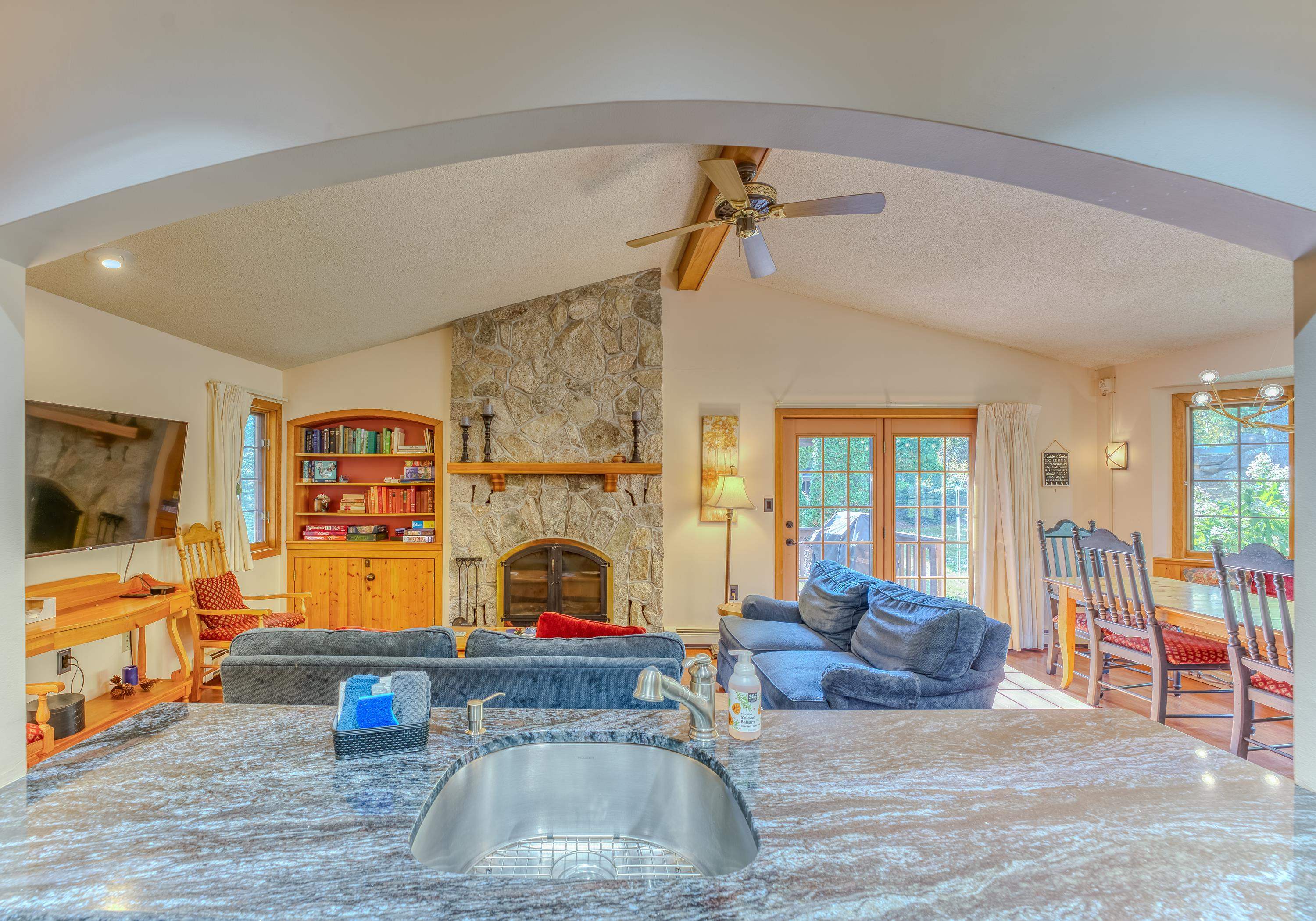 30 Forest Lane, Unit 19 Carroll, NH 03595 - Photo 16 of 43