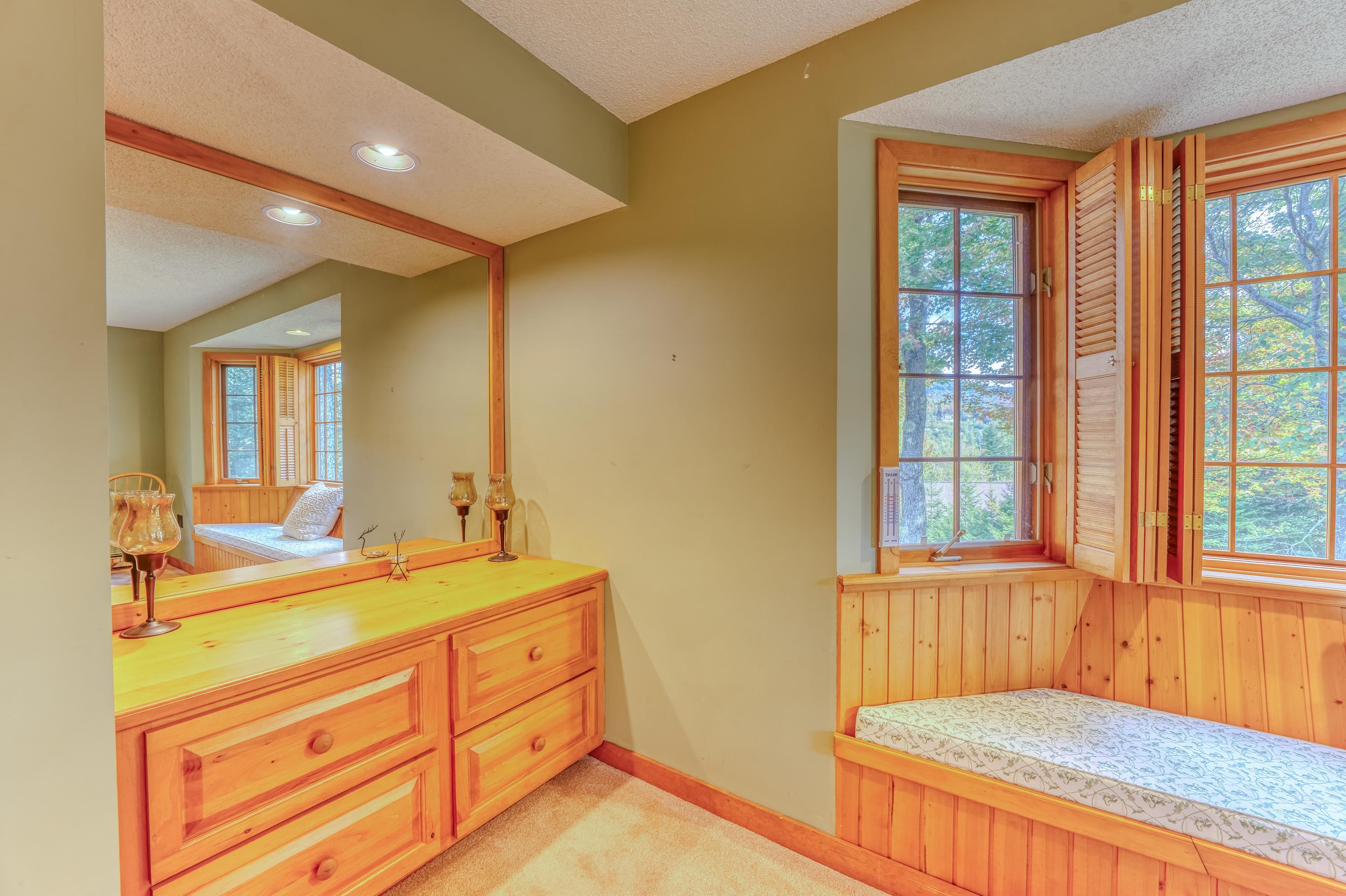 30 Forest Lane, Unit 19 Carroll, NH 03595 - Photo 27 of 43