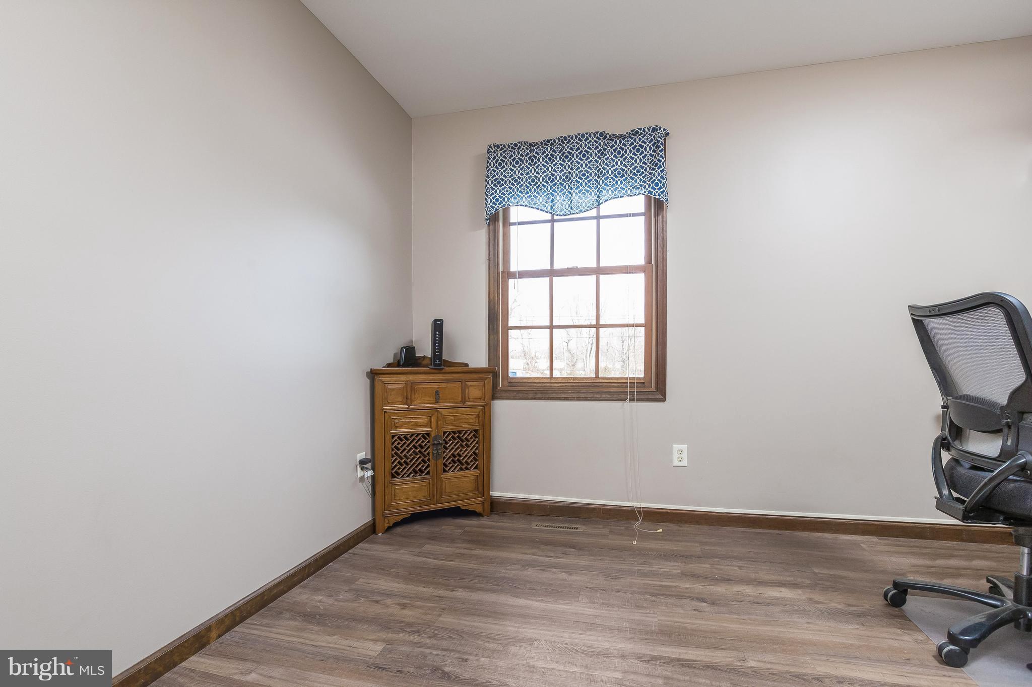 383 Whig Lane Road Pilesgrove, NJ 08098 - Photo 12 of 28 Gallery Image 12