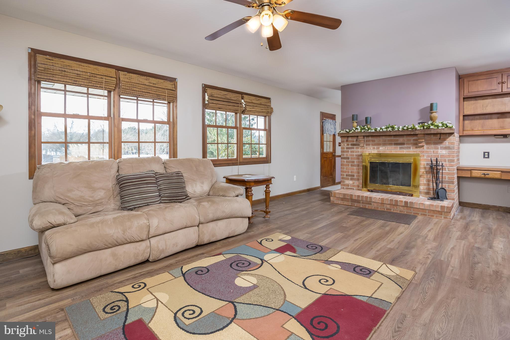 383 Whig Lane Road Pilesgrove, NJ 08098 - Photo 3 of 28 Gallery Image 3