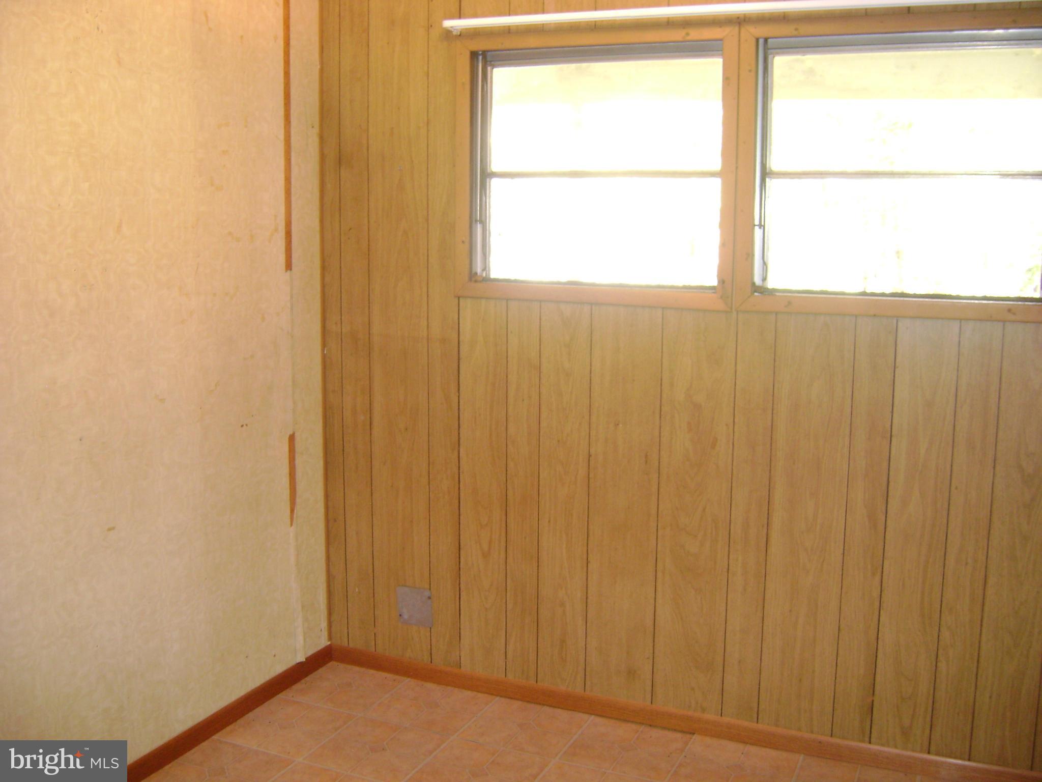 511 Three Creeks Road Winchester, VA 22603 - Photo 11 of 27 Interior (General)