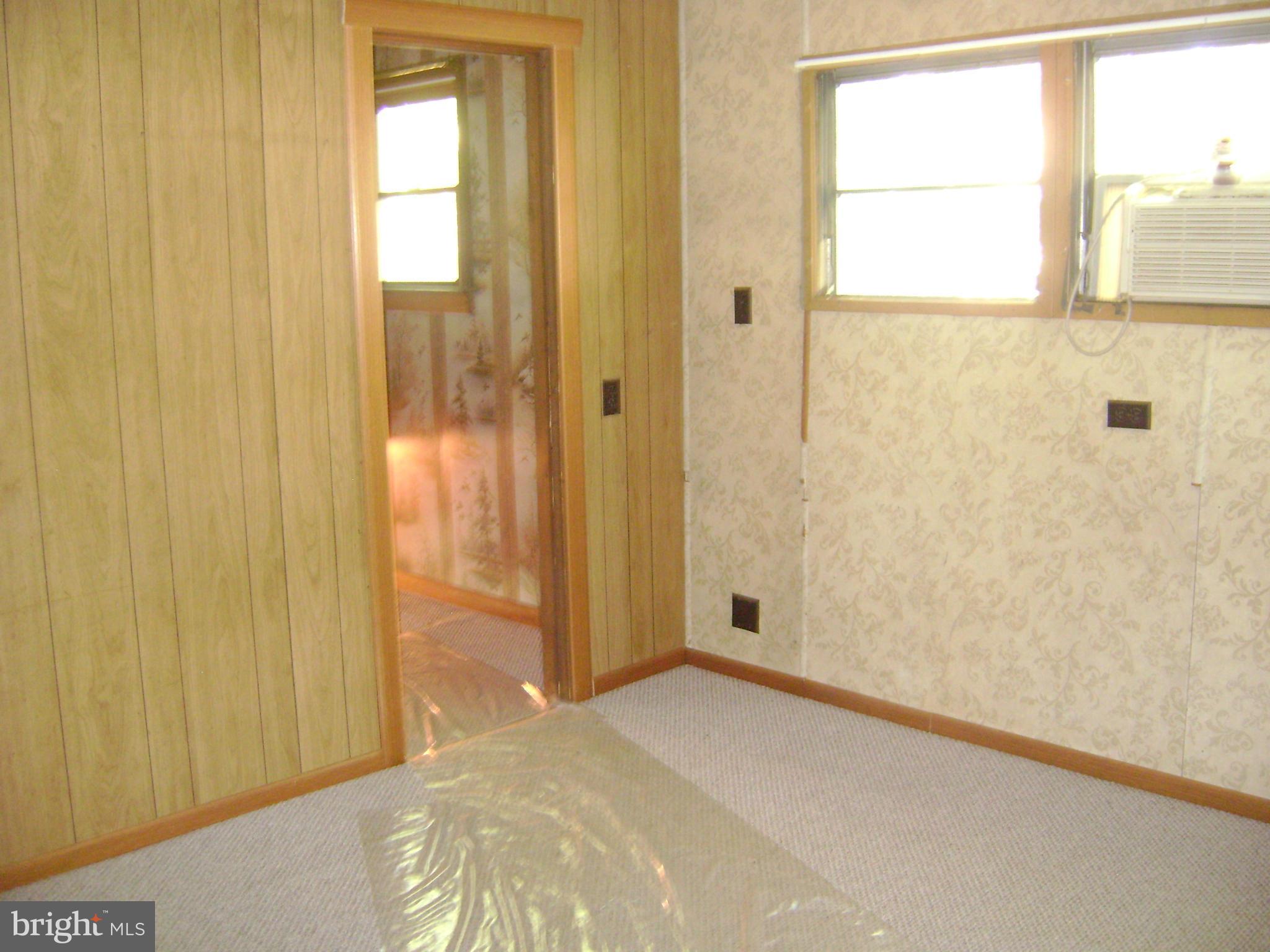 511 Three Creeks Road Winchester, VA 22603 - Photo 14 of 27 Interior (General)