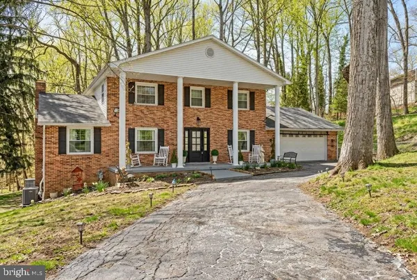 $445,000 | 4009 Robinhood Drive, York, PA 17408