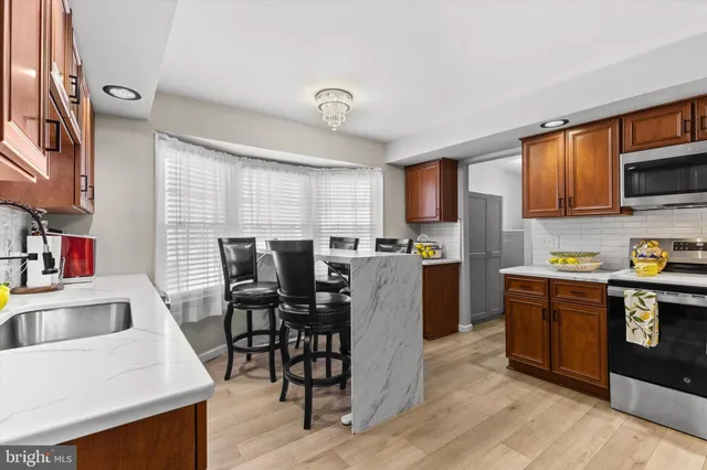 $449,900 | 4009 Robinhood Drive, York, PA 17408