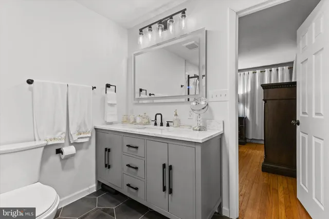 $449,900 | 4009 Robinhood Drive, York, PA 17408