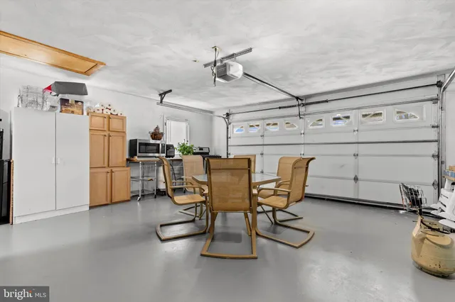 $449,900 | 4009 Robinhood Drive, York, PA 17408