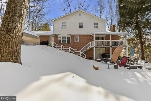 $449,900 | 4009 Robinhood Drive, York, PA 17408