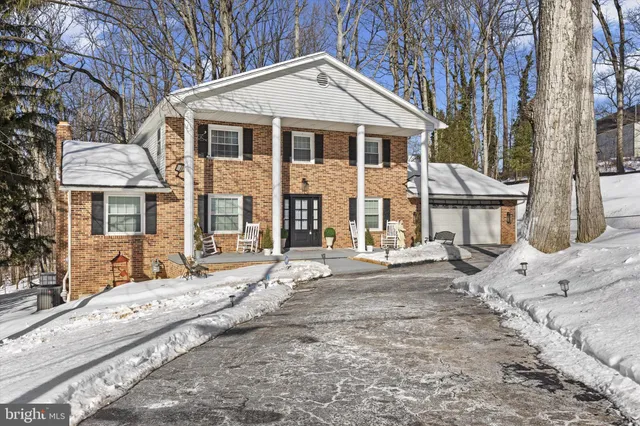 $449,900 | 4009 Robinhood Drive, York, PA 17408