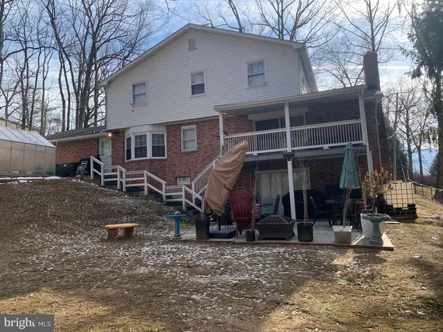 $449,900 | 4009 Robinhood Drive, York, PA 17408