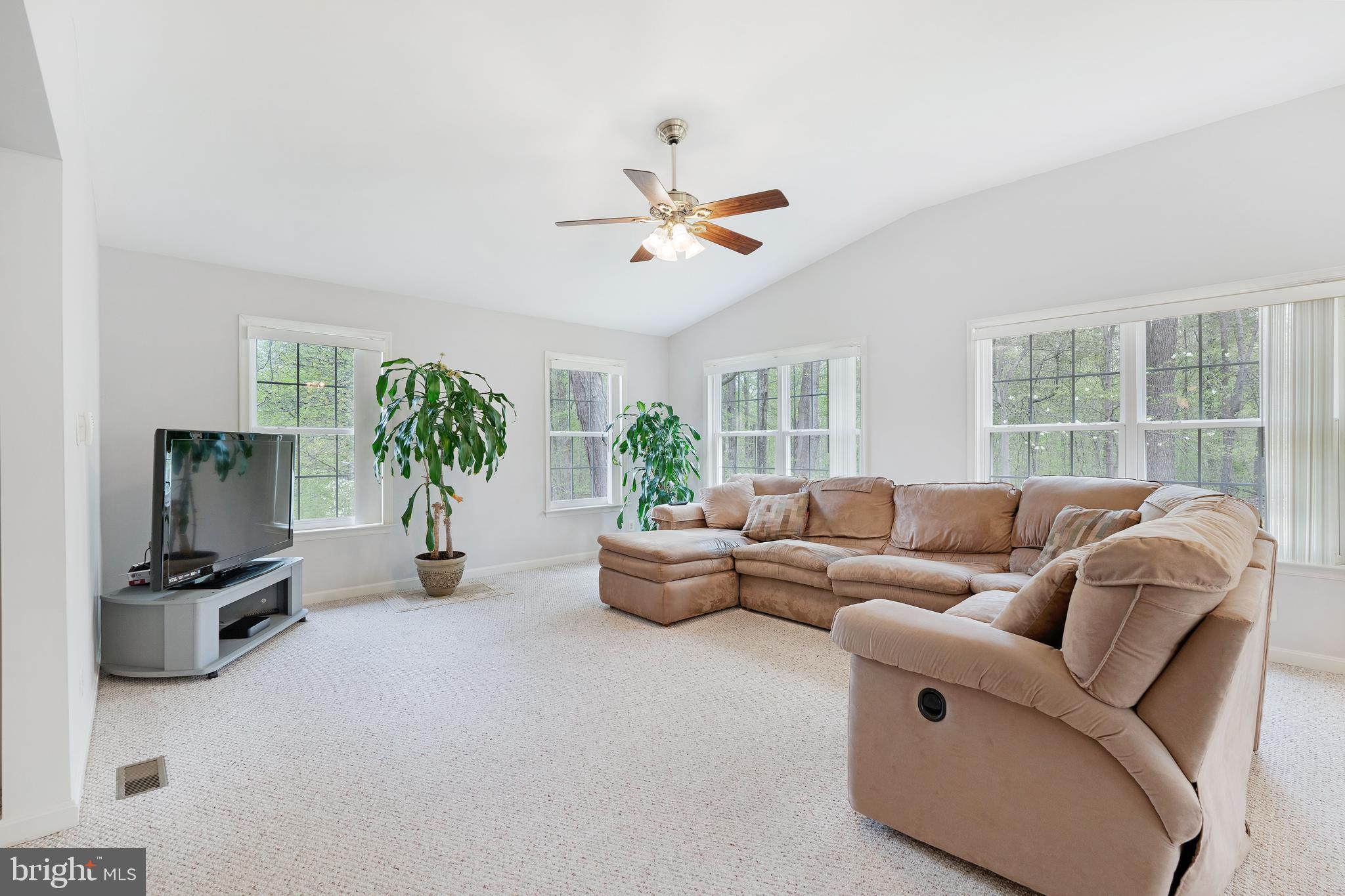 8331 Pushaw Station Road Owings, MD 20736 - Photo 17 of 85 Bump out Family Room