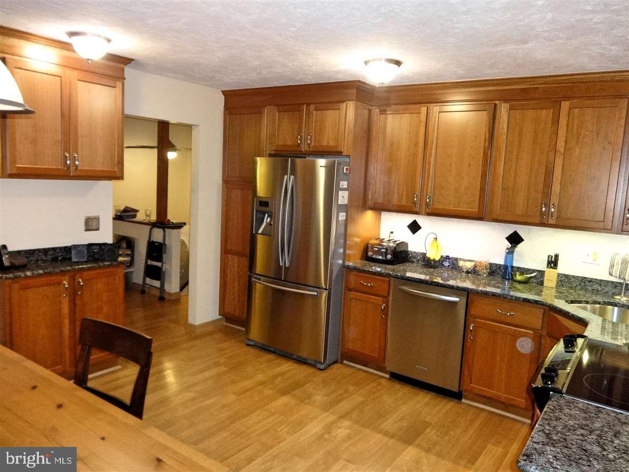 21 Colonial Drive Hanover, PA 17331 - Photo 12 of 35 Gallery Image 12