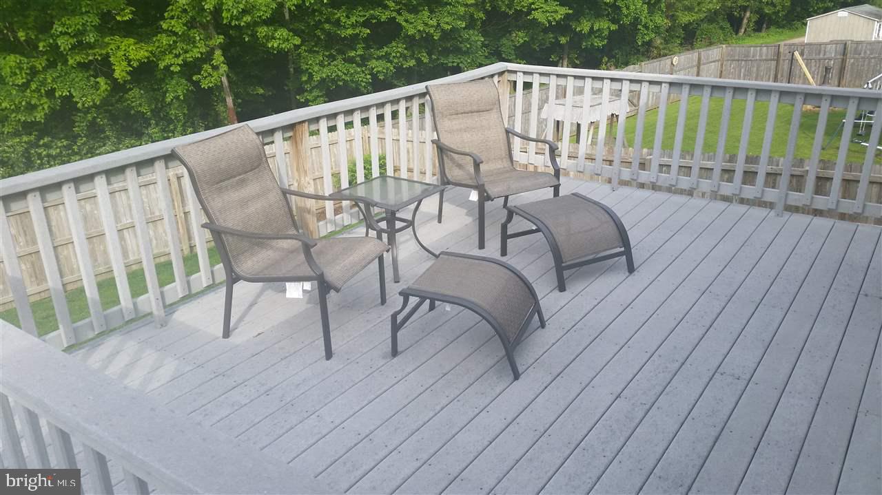 21 Colonial Drive Hanover, PA 17331 - Photo 9 of 35 Gallery Image 9