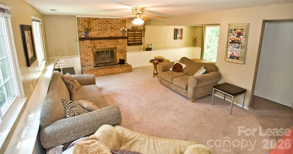 $3,949 | 1635 Van Dyke Drive, Charlotte, NC 28213