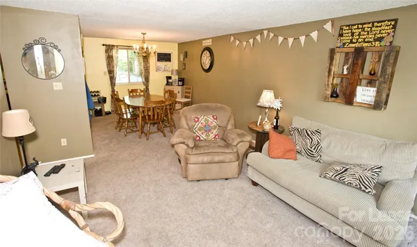 $3,949 | 1635 Van Dyke Drive, Charlotte, NC 28213