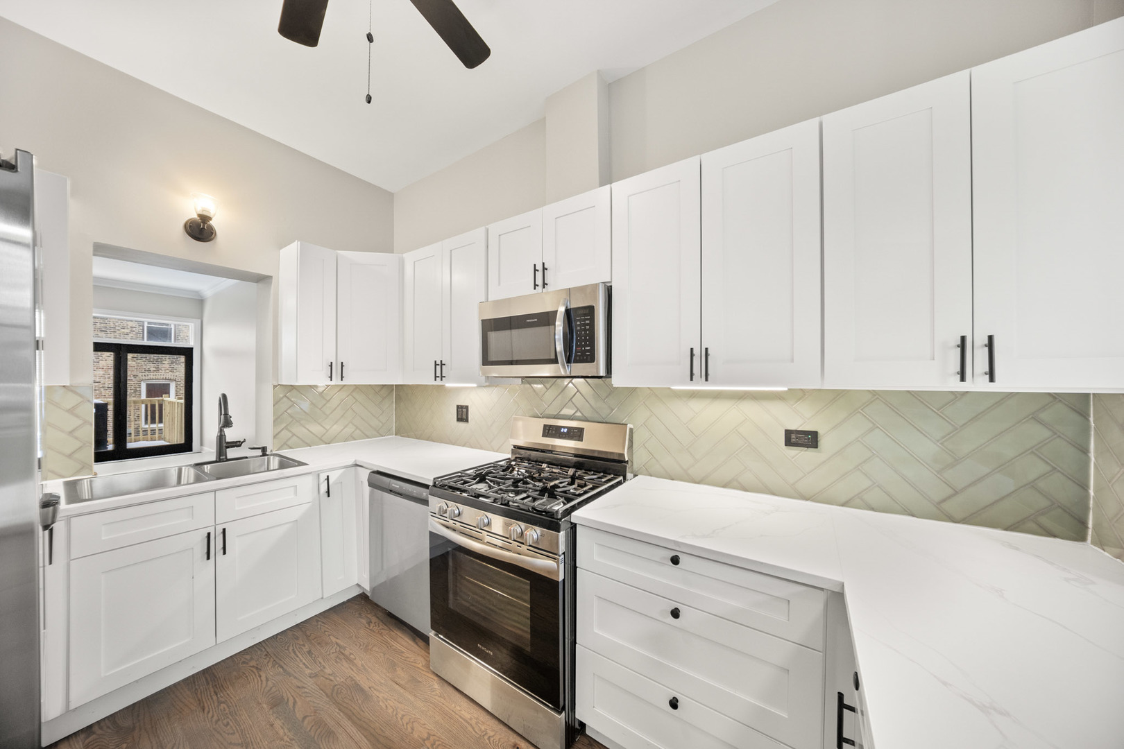 2237 West Polk Street Chicago, IL 60612 - Photo 5 of 23