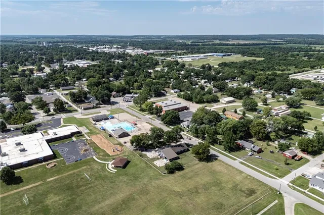 $205,000 | 1520 North 8th Street, Neodesha, KS 66757