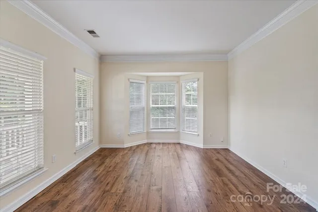 $549,900 | 1900 Mt Isle Harbor Drive, Charlotte, NC 28214