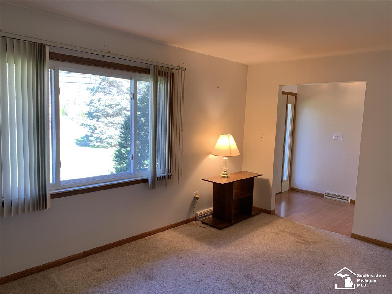 13068 Grafton Road Carleton, MI 48117 - Photo 9 of 19 Gallery Image 9