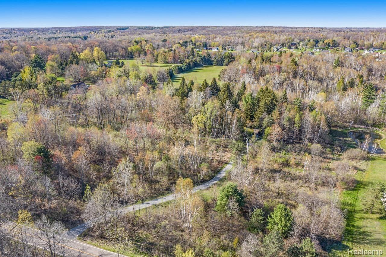 2111 King Road Lapeer, MI 48446 - Photo 44 of 45 thumbnail_DJI_0215.jpg