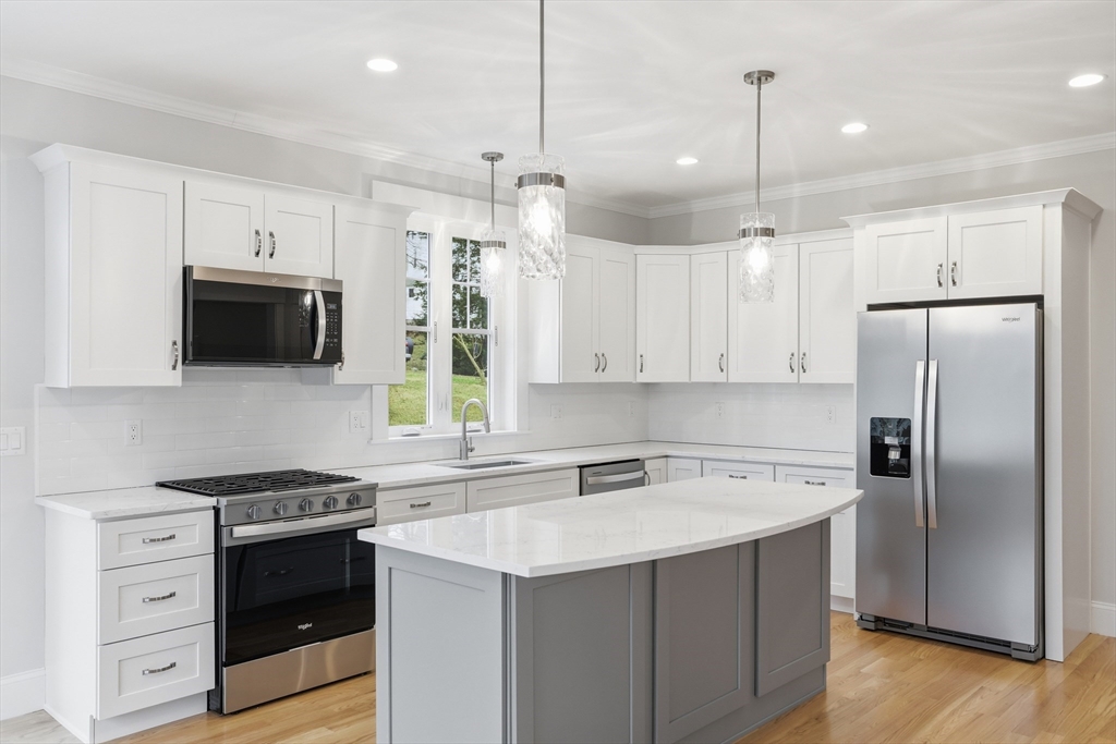 142 Townsend Road Groton, MA 01450 - Photo 12 of 42