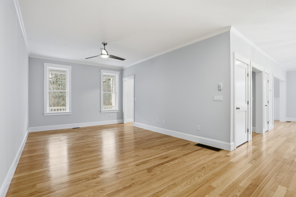 142 Townsend Road Groton, MA 01450 - Photo 5 of 42