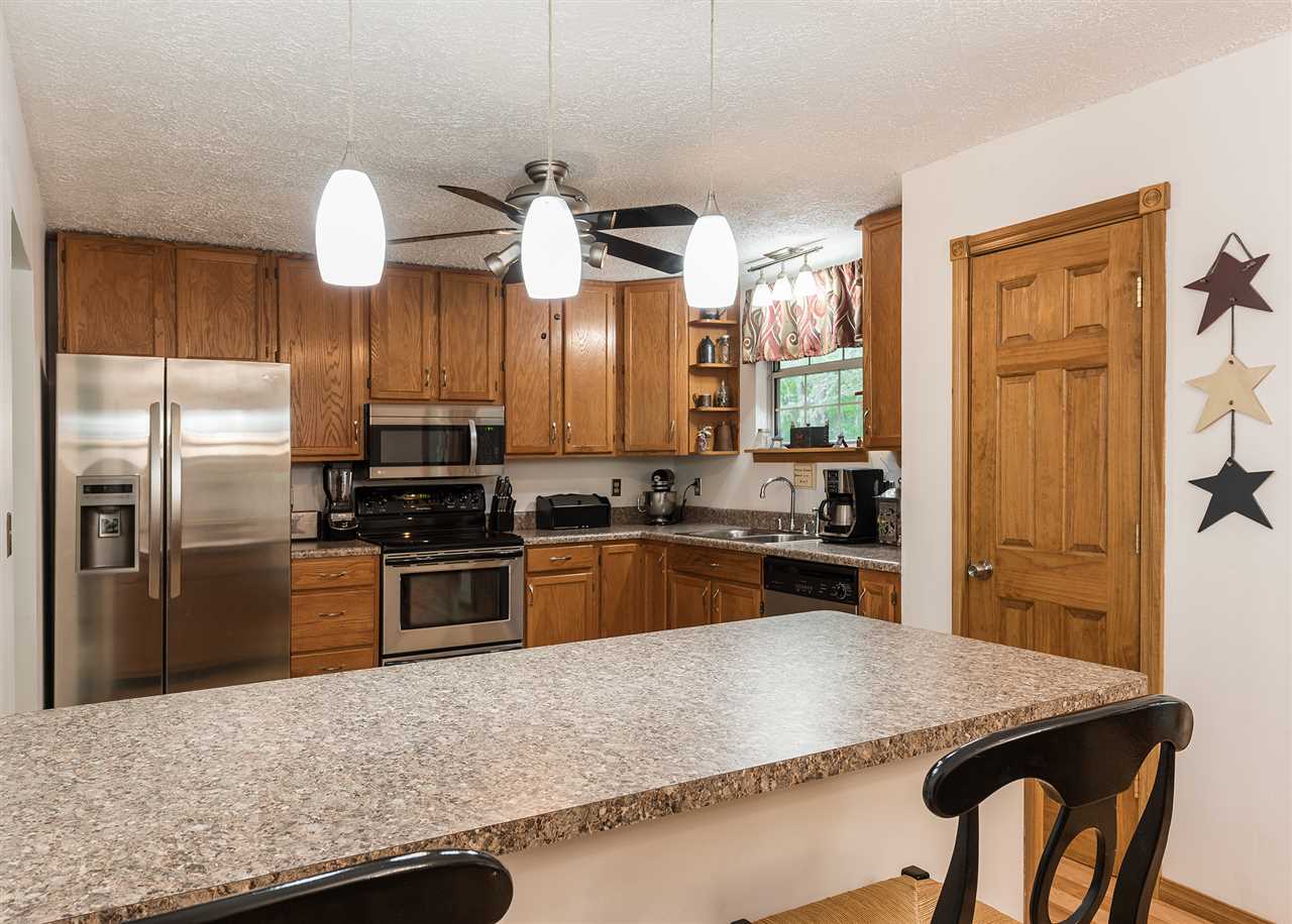 15 Leroy Road Hurricane, WV 25526 - Photo 5 of 29 Gallery Image 5