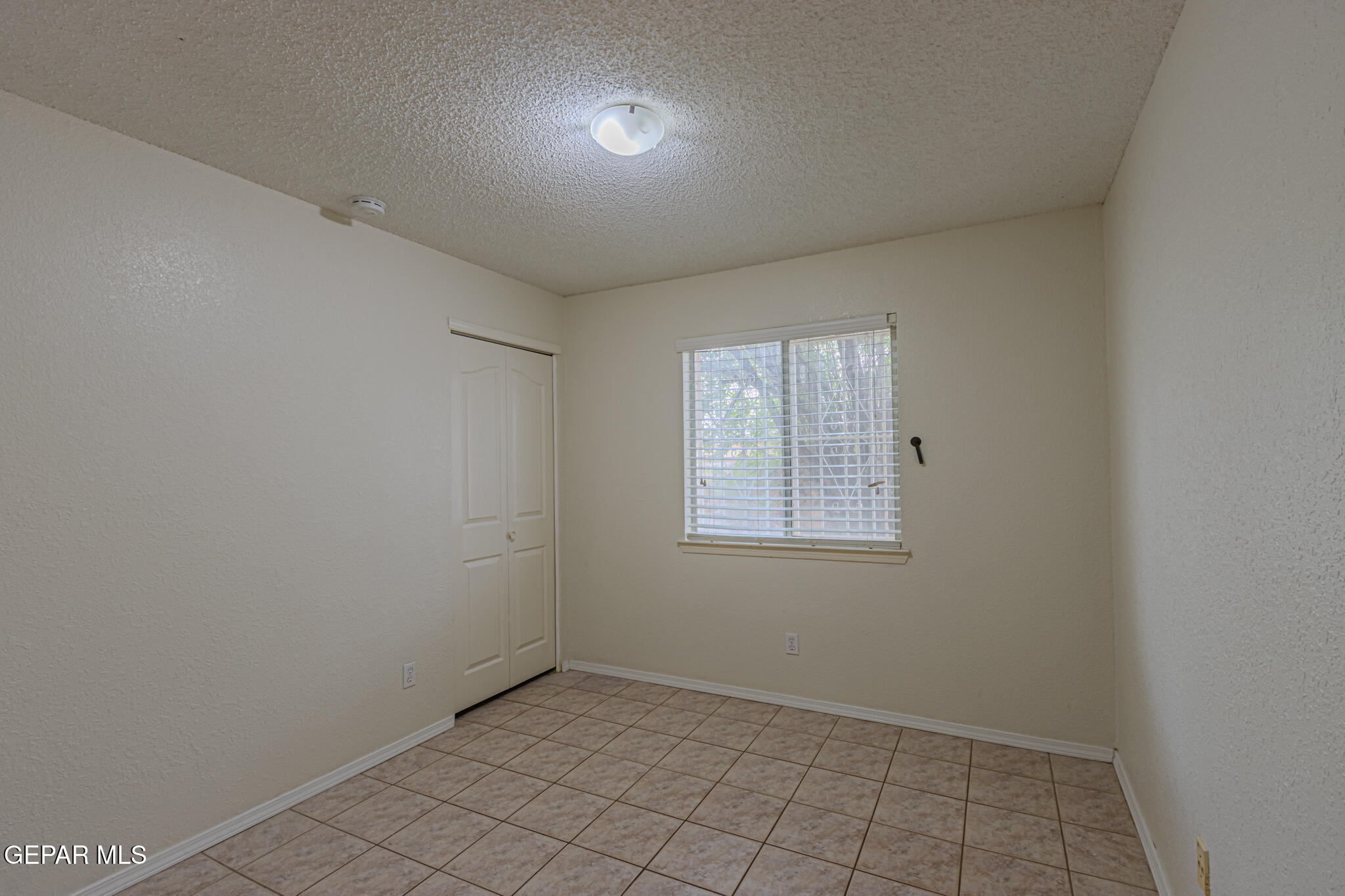 1420 Black Ridge Drive El Paso, TX 79912 - Photo 22 of 34 Bedroom #2