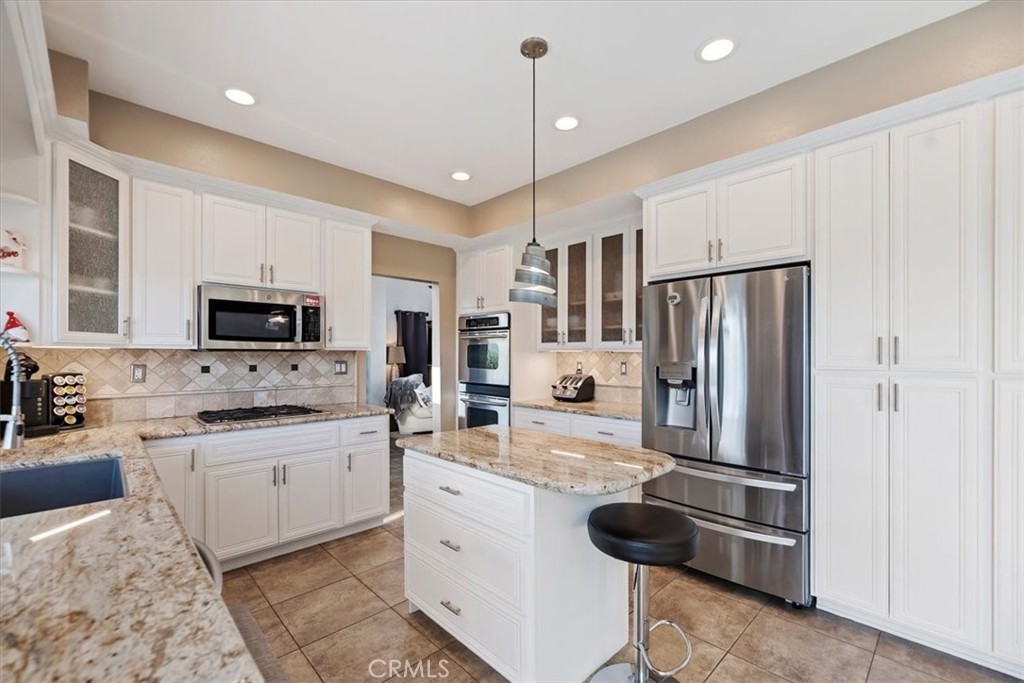 982 Big Spring Court Corona, CA 92878 - Photo 20 of 73