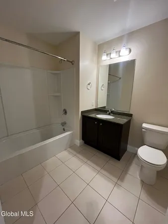 $2,520 | 74 Weibel Avenue, Unit 13SR201, Saratoga Springs, NY 12866