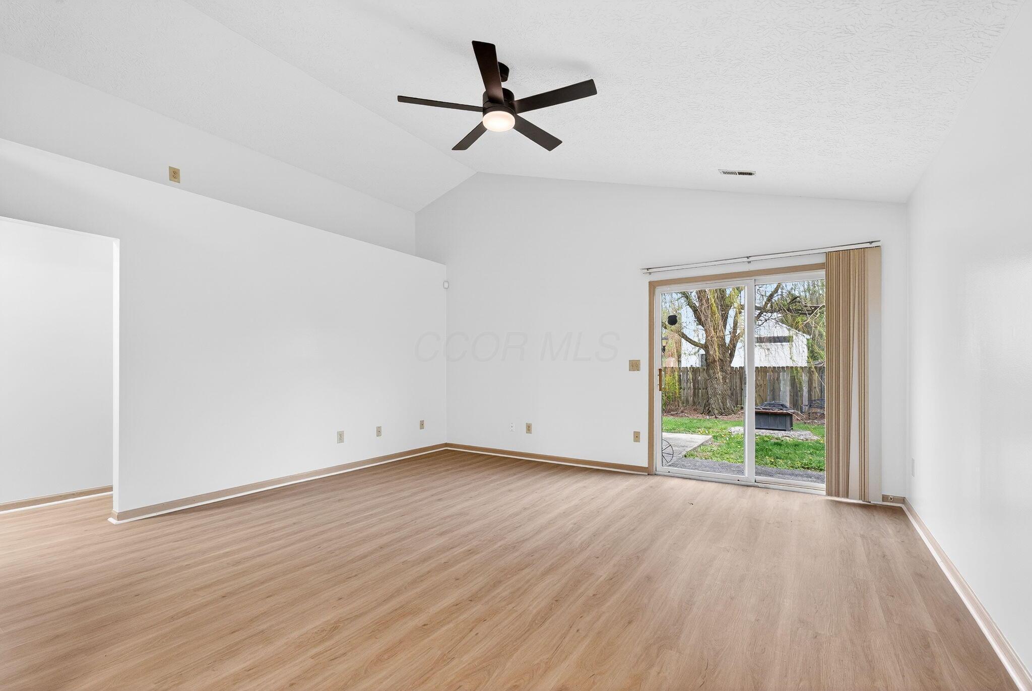 2064 Waymont Road Columbus, OH 43229 - Photo 3 of 31 2064 Waymont Rd (Interior)-1